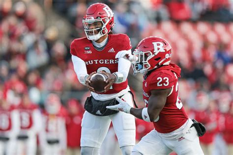 Reviewing Betting Line, Spread, & Total for Rutgers at Temple.